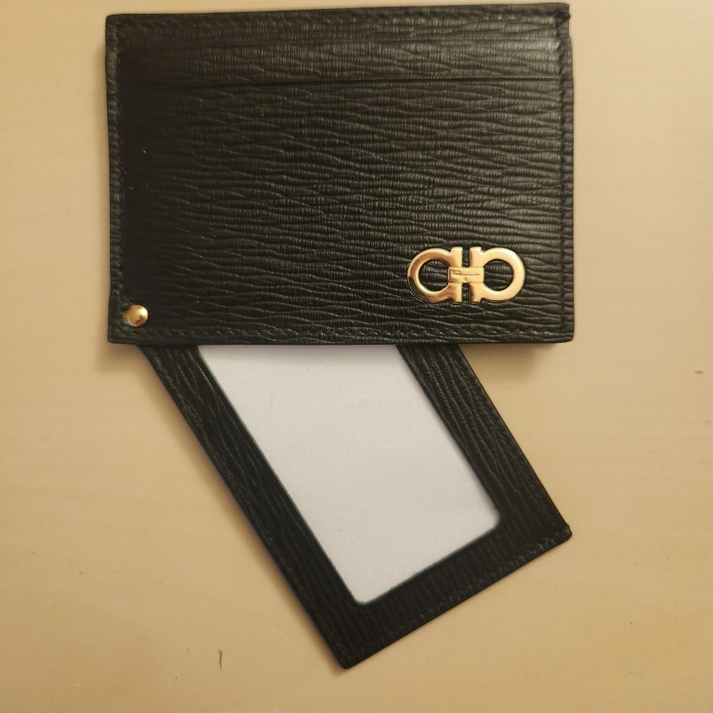 Salvatore Ferragamo card case new - Picture 6 of 7